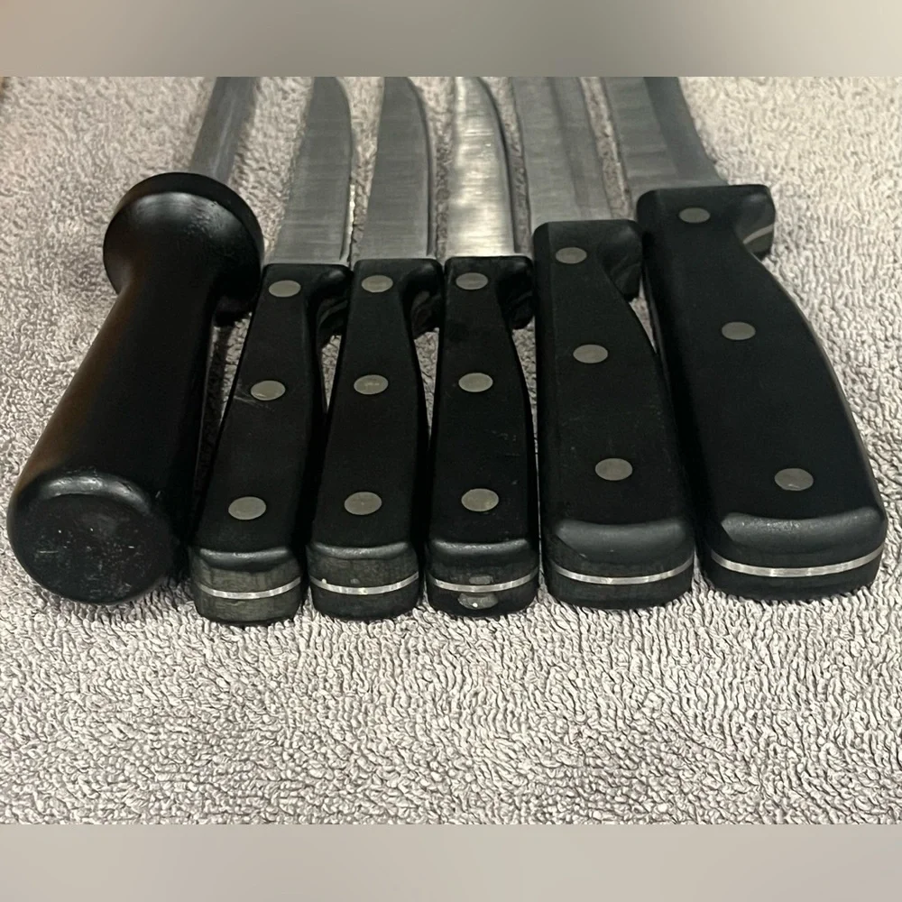 Incomplete‎ Chefmate Kitchen Knife Set /w Honing & Block.